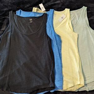 Gap tank tops